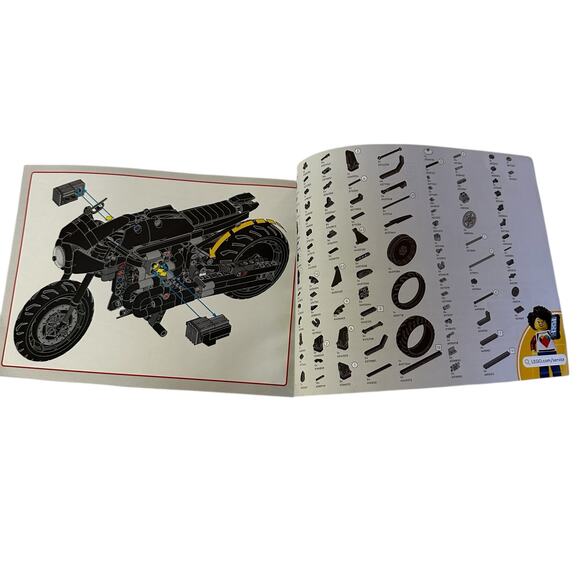 Lego Technic Batman Motorcycle Lego Manual 42155 Retired - Picture 6 of 8